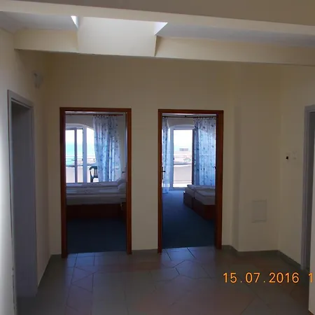Hotel Family Atlas
