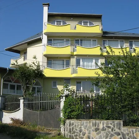 Hotel Family Atlas