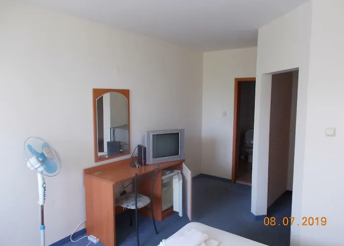 Hotel Family Atlas 2*